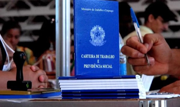 carteira trabalho foto marcelo casal jr