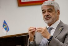 Humberto Costa diz que o PT fica com João Campos