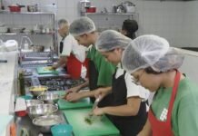 Desemprego cai para 5,1% em dezembro, o menor já registrado