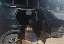 Carro roubado no Rio de Janeiro é recuperado pela PRF em Pernambuco