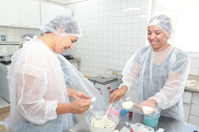 WhatsApp Image 2025-11-24 at 08.12.13