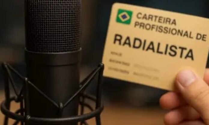 radialista foto reproducao loucos por radio