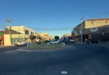 O que abre nesta segunda-feira: veja como fica o funcionamento de bancos, Correios e INSS