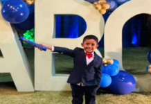 Juazeiro (BA): Menino de 5 anos rouba a cena em formatura do ABC ao chamar mãe de ‘urubu’e contar que quer ser gari