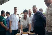 Miguel Coelho e Fernando Filho participam das celebrações dos 190 anos de Salgueiro (PE), ao lado do prefeito Fabinho