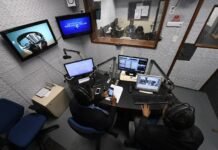 Sancionadas normas para emissão de carteira profissional de radialista