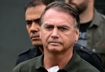 Bolsonaro precisa de cuidados médicos, mas pode ficar na Papudinha, conclui perícia da Polícia Federal
