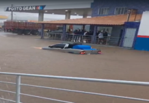 Chuva forte provoca alagamentos em Dormentes (PE)