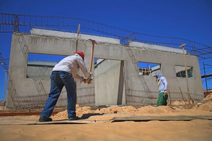 emprego trabalho foto pmp