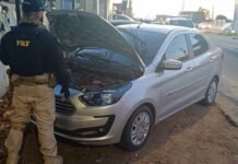 Carro roubado em São Paulo é recuperado pela PRF em Petrolina (PE)