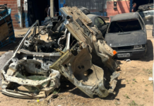 Operação notifica estabelecimentos e 10 veículos irregulares no bairro Cosme e Damião em Petrolina (PE)