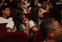 Prefeitura de Petrolina leva mais de mil estudantes para vivenciar o cinema regional