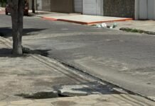 Leitor Repórter: Moradora cobra conserto de esgoto estourado no José e Maria em Petrolina