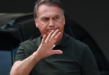 Ministro Alexandre de Moraes autoriza prisão domiciliar de Bolsonaro por 90 dias