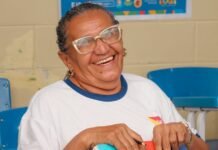 Petrolina (PE): Aos 63 anos, Dona Izabel retorna à sala de aula e inspira novas histórias na EJA