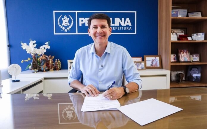 simao durando foto de ayrton latapiat