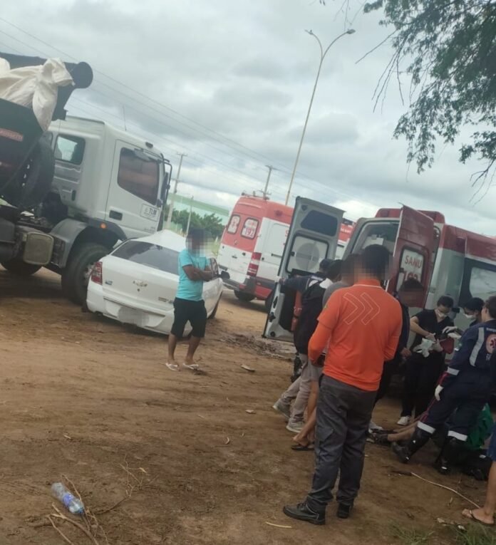 ACIDENTE04-15 at 10.51.56