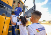 Motoristas e monitores do transporte escolar municipal passarão por formação voltada à inclusão em Petrolina (PE)
