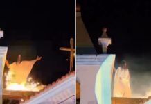 Ator que interpretava Jesus quase é atingido por fogos durante encenação em Arraial do Cabo (RJ)