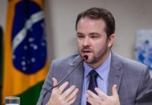 Novo Desenrola permitirá uso do FGTS para renegociação de dívidas, diz ministro
