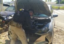 Carro com sinais de adulteração e registro de roubo é recuperado pela PRF em Petrolina (PE)