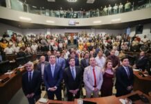 João Campos recebe título de cidadão de Garanhuns e reforça laços com o Agreste Meridional