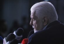 Jaques Wagner nega irregularidades e diz que relação com Vorcaro é praticamente zero