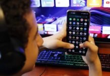 Plataformas passam a exigir autorização para remunerar menores