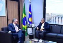 Em encontros com ministros, Guilherme Coelho articula retomada dos voos cargueiros em Petrolina