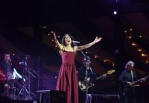 Marisa Monte estreia no São João de Petrolina e emociona público
