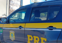 Carga com 23 toneladas de calabresa sem nota fiscal é apreendida pela PRF em Floresta (PE)