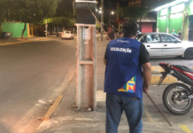 Fiscalização noturna remove propagandas irregulares das ruas de Petrolina (PE)