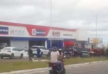 Petrolina (PE): Grave acidente acontece na Avenida Sete de Setembro e deixa vítima presa às ferragens