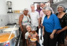 Miguel Coelho participa de entregas de obras e inauguração de Cozinha Comunitária em Nazaré da Mata