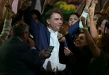 Durante convenção, PL escolhe oficialmente Flávio Bolsonaro como pré-candidato à Presidência da República
