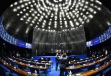 Pauta bomba: Senado aprova em 1º turno PEC da aposentadoria especial para agentes de saúde