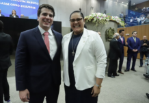 Deputado Antonio Coelho entrega Medalha Joaquim Nabuco ao Colégio Auxiliadora de Petrolina (PE) pelos 100 anos de história