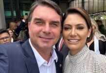 Michele aparece ao lado de Flávio Bolsonaro após desavanças