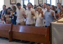 Missa em memória aos 12 anos da morte de Eduardo Campos reúne familiares no Recife (PE)