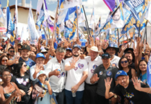 Fernando Filho participa de caminhada em Santa Filomena (PE) e destaca parceria que levou pavimentação ao distrito de Socorro