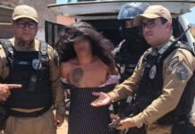 Suspeito de mais de 10 homicídios é preso usando peruca e roupas de mulher na Paraíba