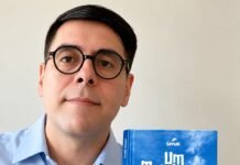 Escritor Samuel Britto lança livro ‘Um Mundo Chamado Sertão’