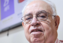 Dr. Augusto Coelho relembra desafio do saneamento básico em Petrolina (PE): “disseram que isso não dava voto”