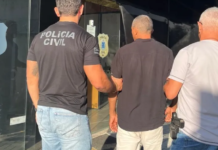 Suspeito de matar ex-companheira enquanto ela tomava caldo de cana é levado para o Conjunto Penal de Juazeiro (BA)