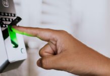 Justiça determina ponto eletrônico biométrico em toda rede de saúde municipal de Lagoa Grande (PE)