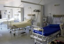 Atendimento ruim em hospitais e clínicas privadas vai ser punido e multa pode chegar a R$ 500 mil