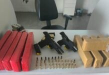 PM apreende armas, munições e drogas em Senhor do Bonfim (BA)