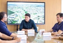 Prefeito Simão se reúne com diretores da Compesa e da Vita Sertão e pede urgência na normalização do abastecimento em Petrolina
