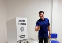 Simão Durando vota no segundo turno e defende novo ciclo de desenvolvimento para o Brasil