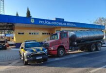 Caminhão tanque furtado é recuperado pela PRF na BR-424 no Agreste de Pernambuco
